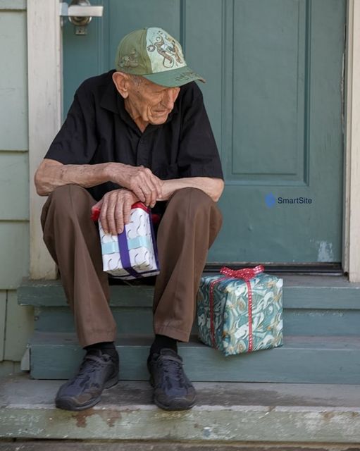 Old Man Goes to Visit Daughter for His 80th Birthday, She Doesn’t Let Him Enter Her House…